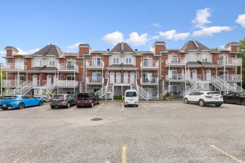 701, Boul. St-Joseph apt. 7, Gatineau (Hull)